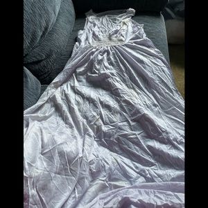 Vintage silky nightgown